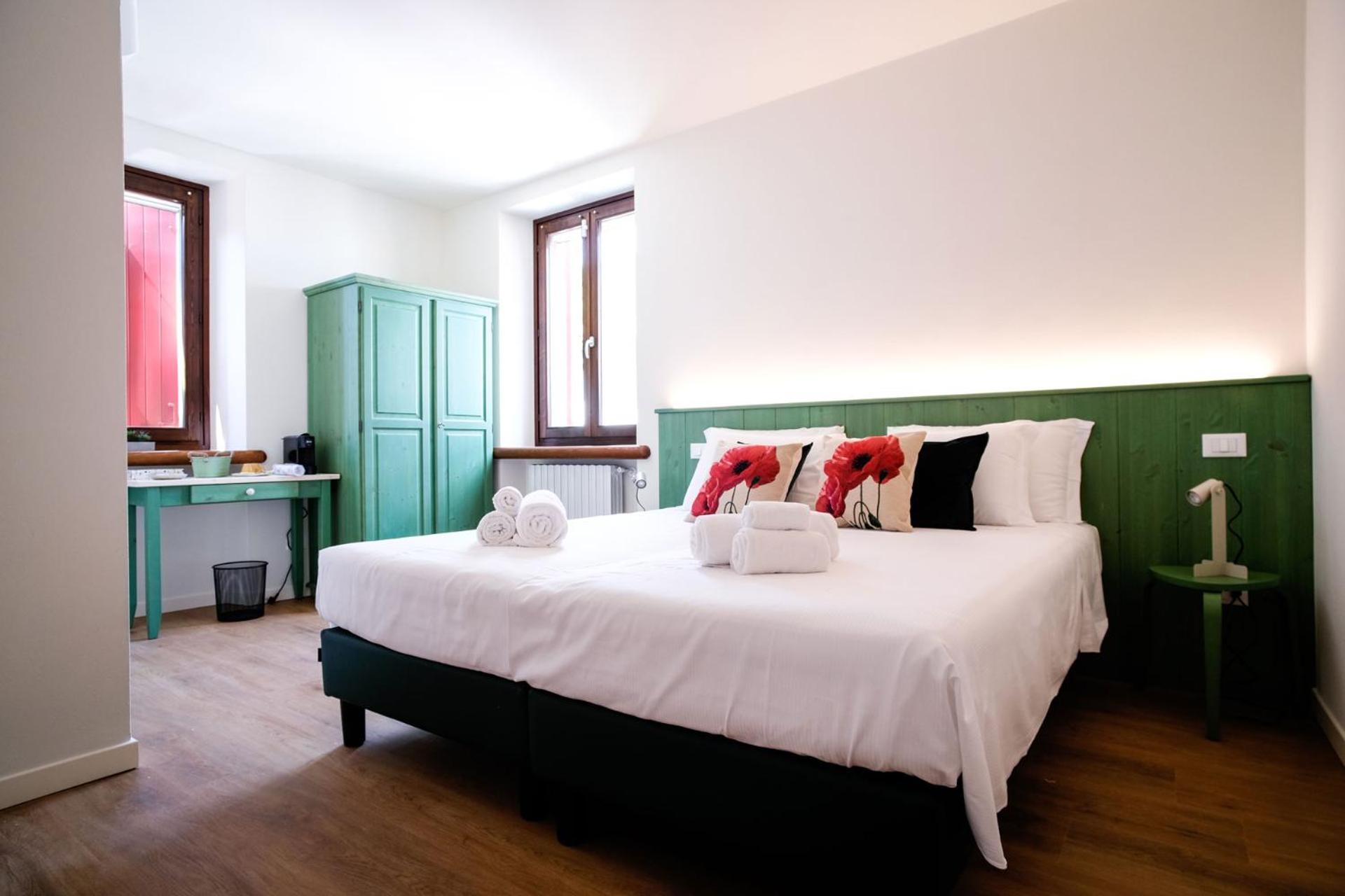 Locanda Il Cavallino Valeggio sul Mincio Exteriör bild